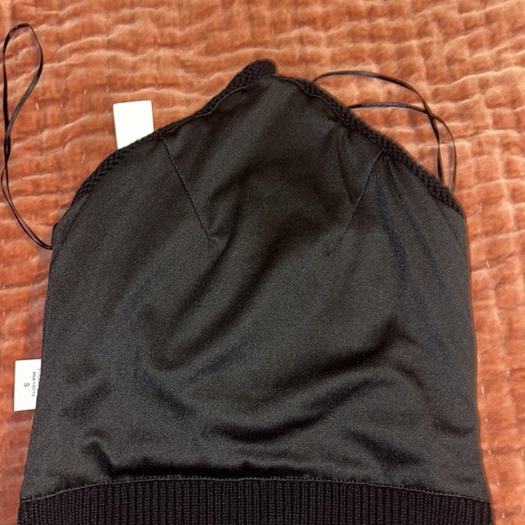 Top - Picture 3 of 4